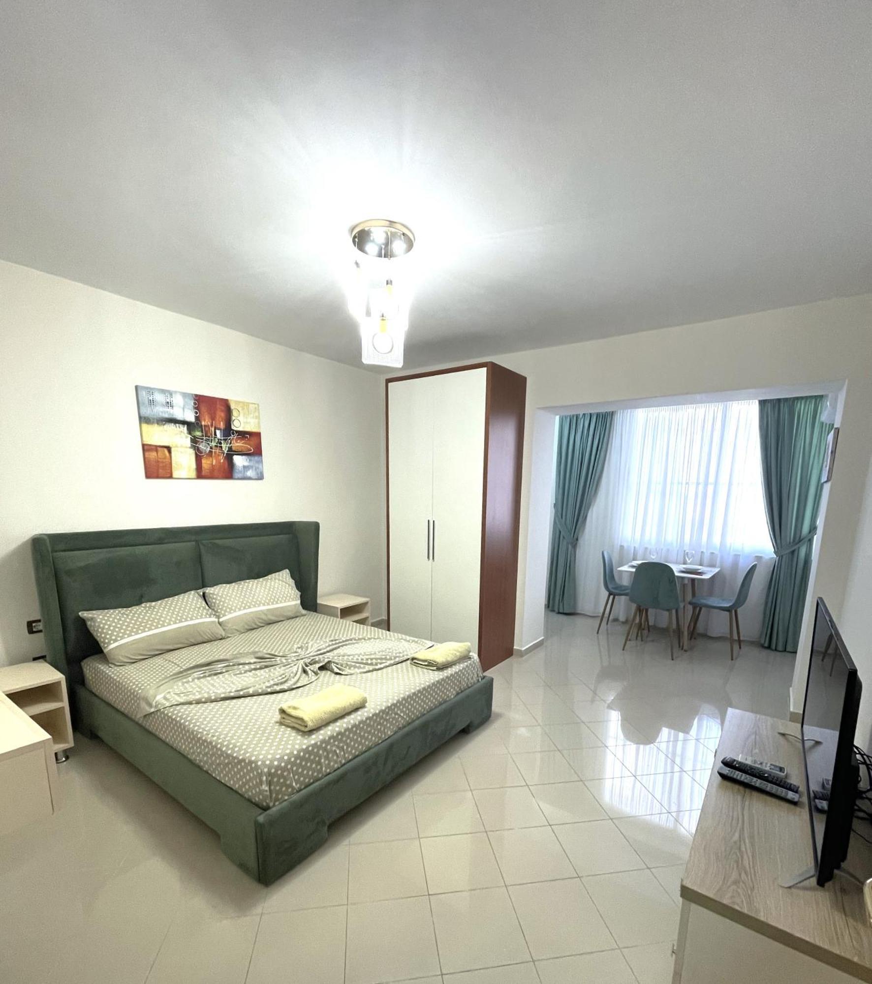 Peace Apartments Durres Exterior photo