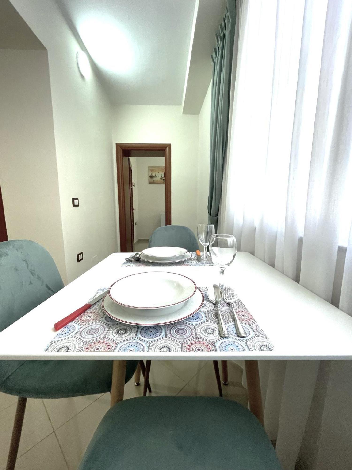 Peace Apartments Durres Exterior photo